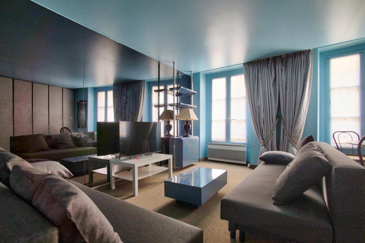Appartement Quartier Le Marais Parigi Esterno foto